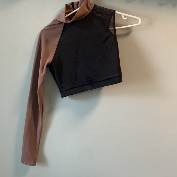 Asymmetrical two piece for solo dance in black and brown - Picture 2 of 3